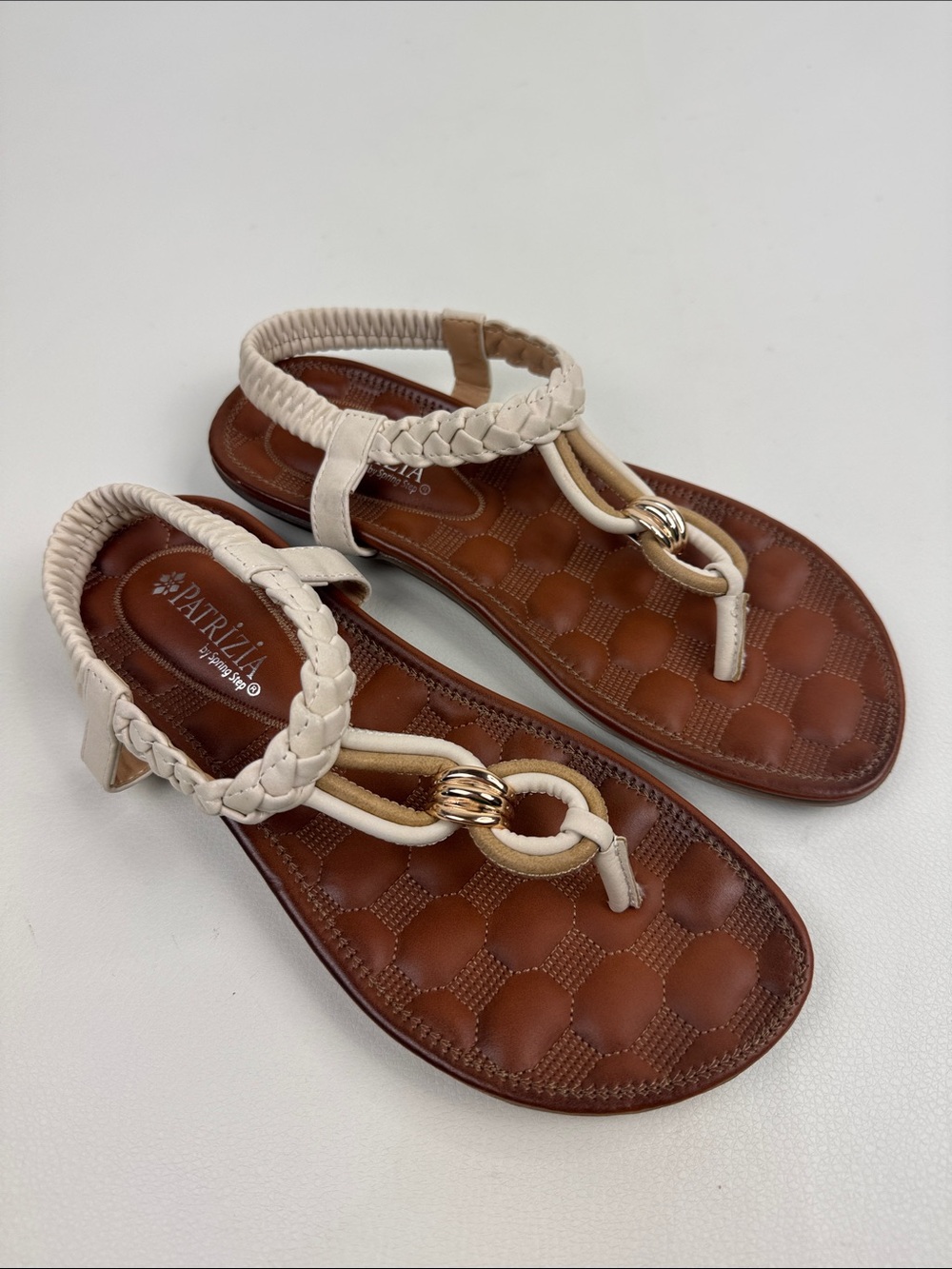 Spring Step Patrizia Galdus Creme Braided Thong Sandals Gold Accent Size 7 NEW